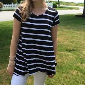 Black and White Stripe Flowy Short Sleeve Shirt